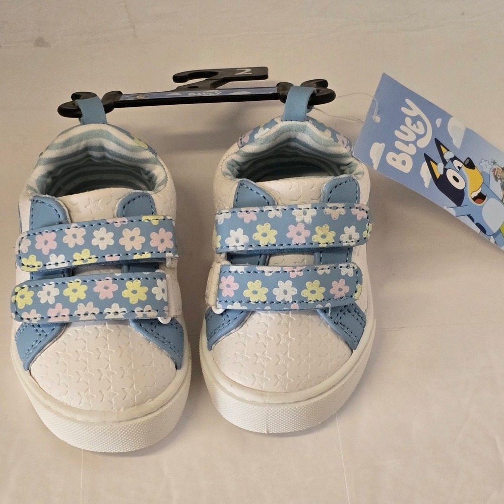 Bluey by Ground Up Toddler Girls Floral Sneakers White Blue Size 2 NWT
